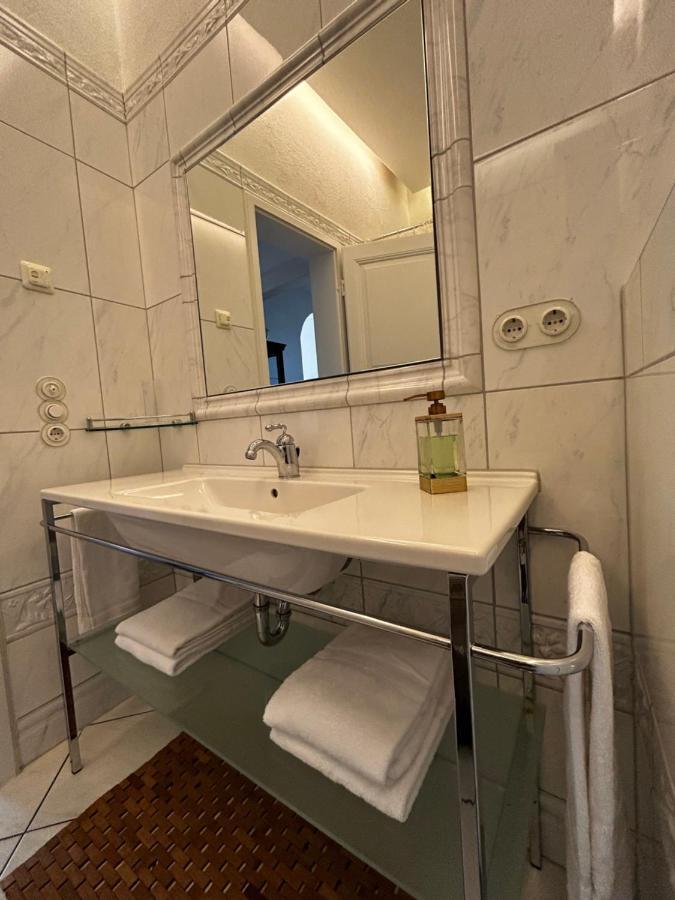 Hébergement de vacances Historical Luxury Homes - Stadtvilla Mit Jacuzzi Und Garten