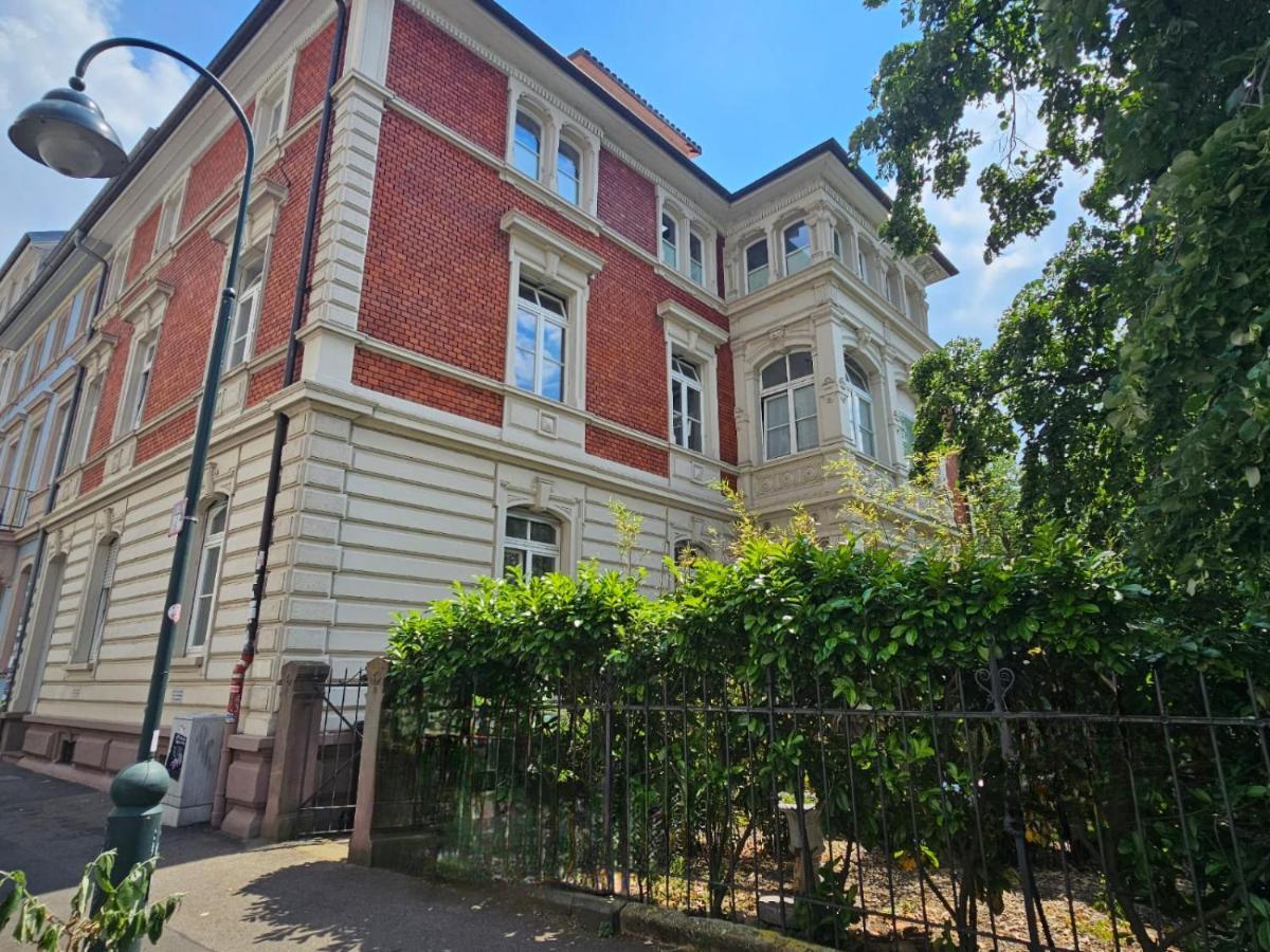 Hébergement de vacances Historical Luxury Homes - Stadtvilla Mit Jacuzzi Und Garten Fribourg im Breisgau