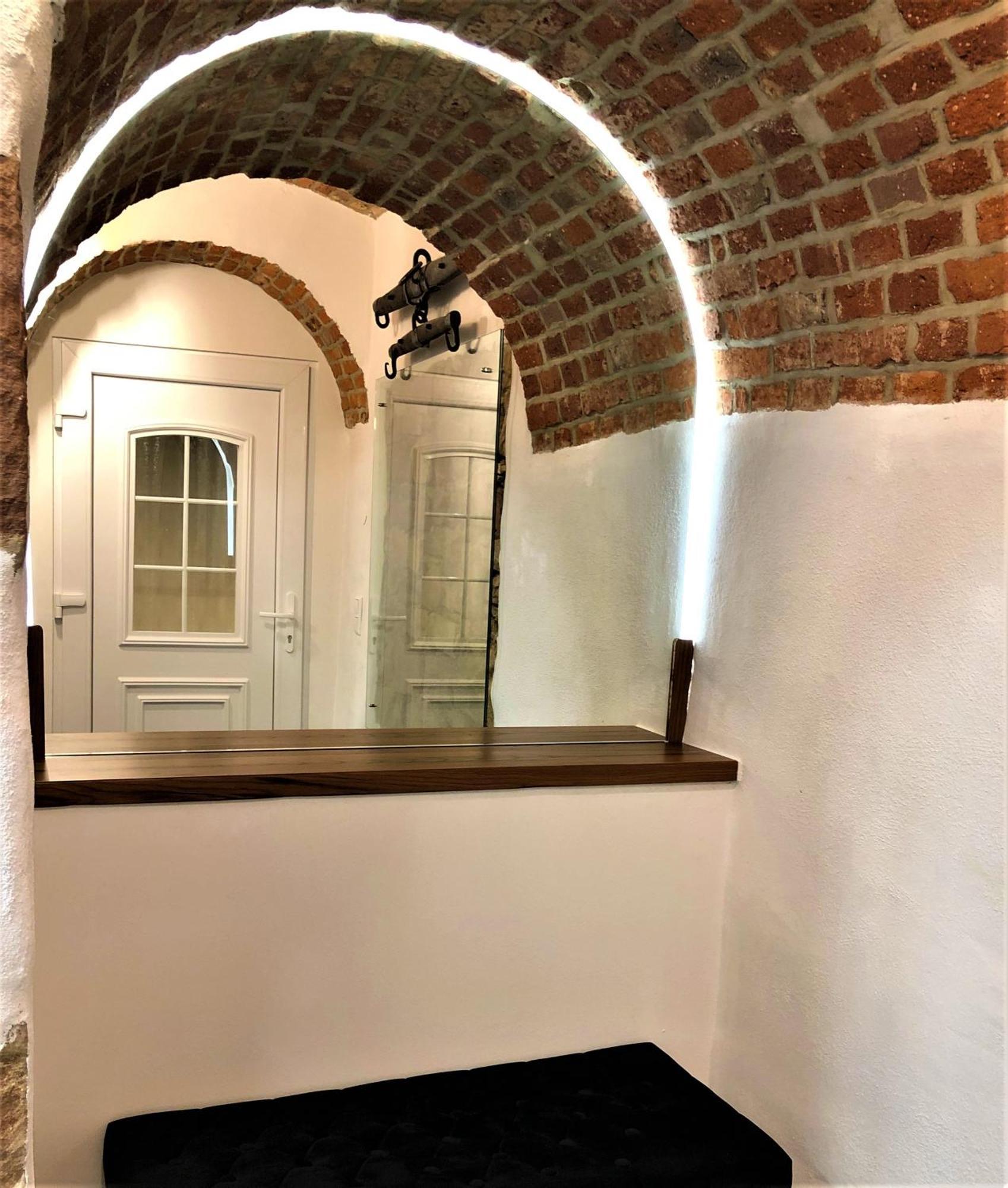 Historical Luxury Homes - Stadtvilla Mit Jacuzzi Und Garten