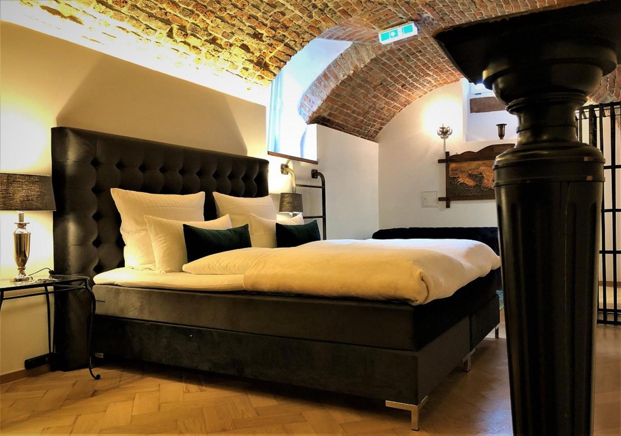 Hébergement de vacances Historical Luxury Homes - Stadtvilla Mit Jacuzzi Und Garten