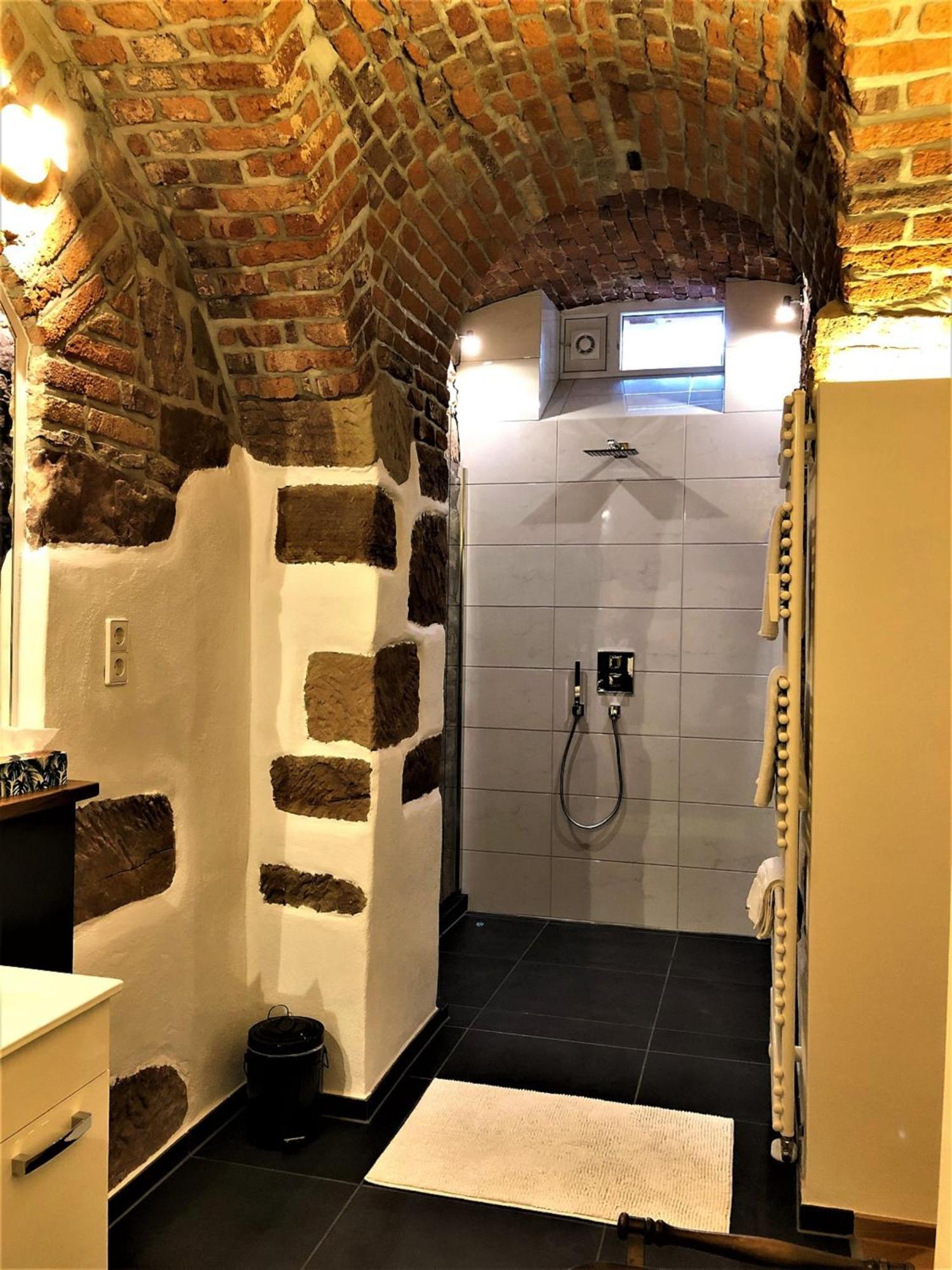 Historical Luxury Homes - Stadtvilla Mit Jacuzzi Und Garten *