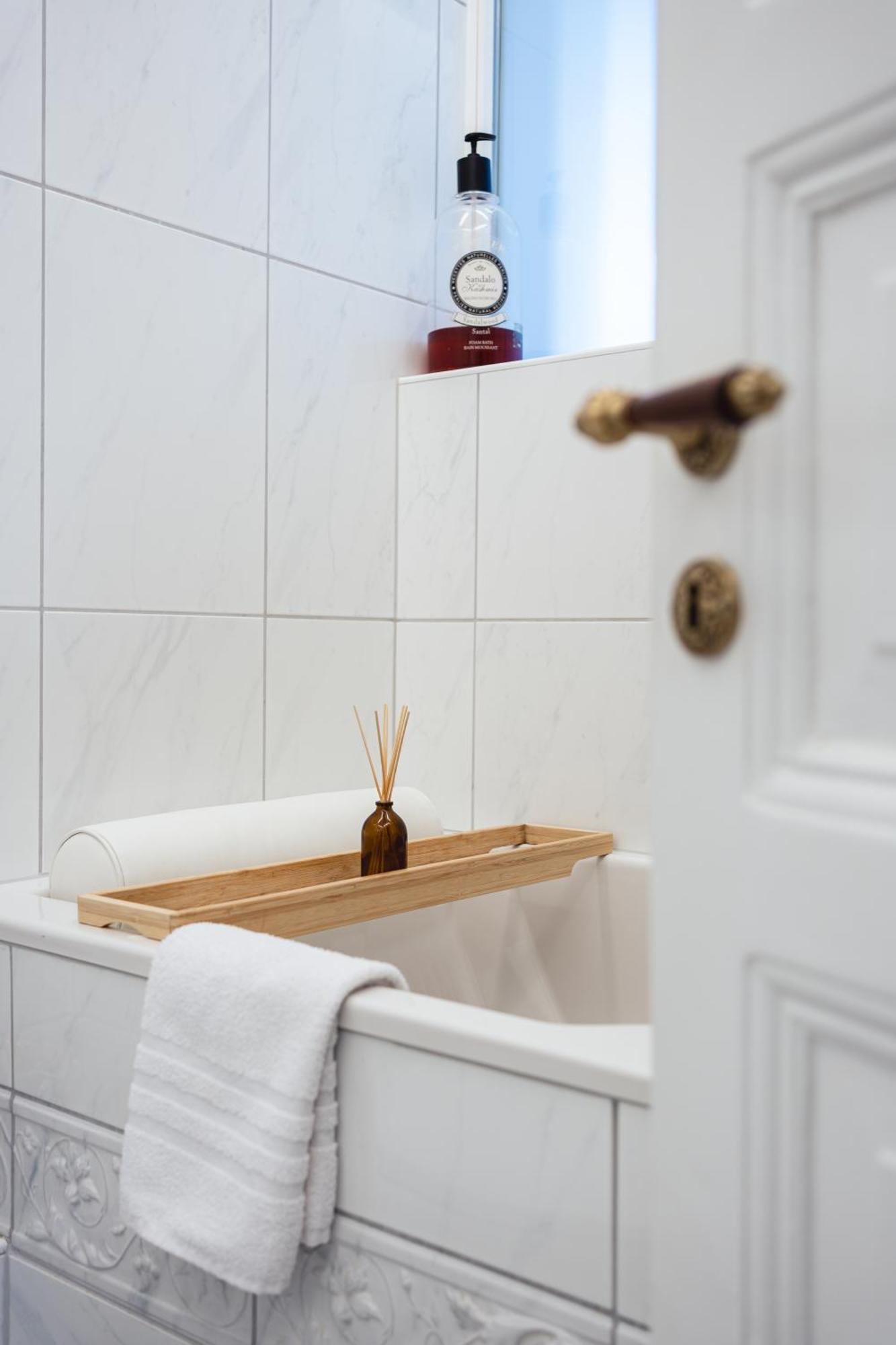 Hébergement de vacances Historical Luxury Homes - Stadtvilla Mit Jacuzzi Und Garten *