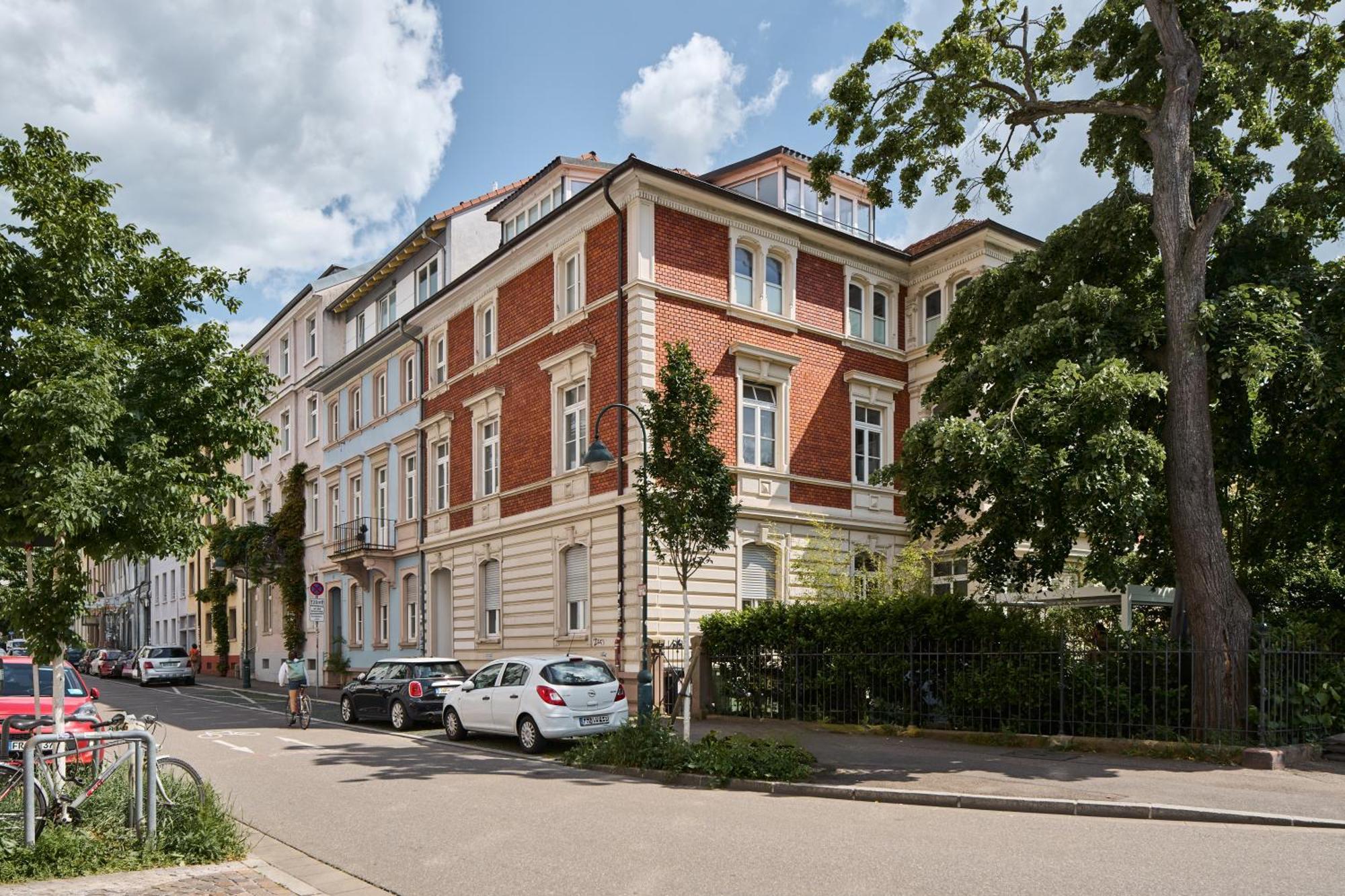 Historical Luxury Homes - Stadtvilla Mit Jacuzzi Und Garten